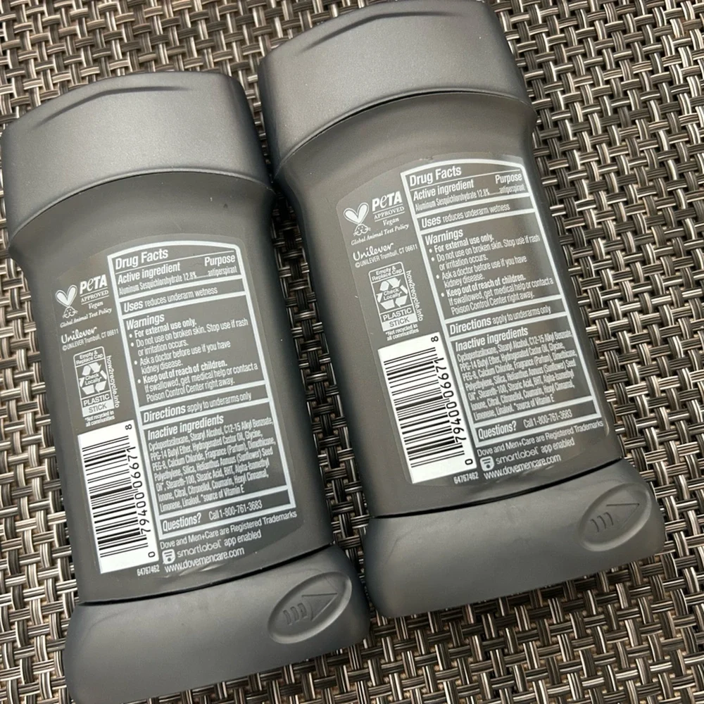 Dove Men+Care Clean Comfort Antiperspirant Deodorant - Gray - Picture 2 of 4